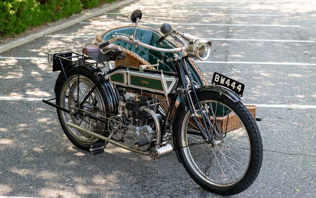 Image for article titled Would you like to ride with me on a rattan tricycle?