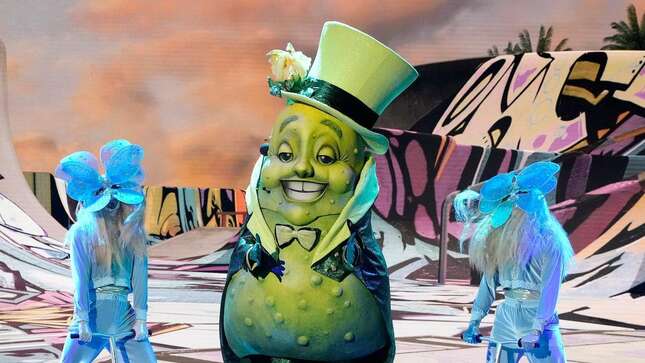 This week's big <i>Masked Singer </i>reveal: "Beverly Hills" is still not a very good song