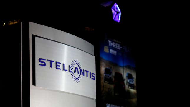 Image for article titled Stellantis Will Finally Get Its Own Finance Arm