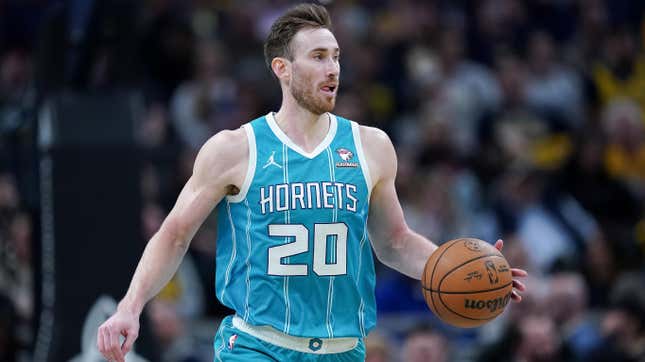 Image for article titled The NBA trade deadline was a bit of a dud, but here&#39;s a look at who won and who flopped horribly