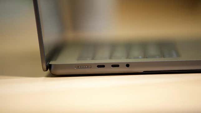 Image for article titled 14-Inch Apple MacBook Pro with M3 Review: The Start of the M3 Era Has Begun