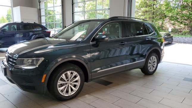 Image for article titled The Chrysler 200 I Bought A Few Months Ago Already Needs To Be Replaced! What Car Should I Buy?