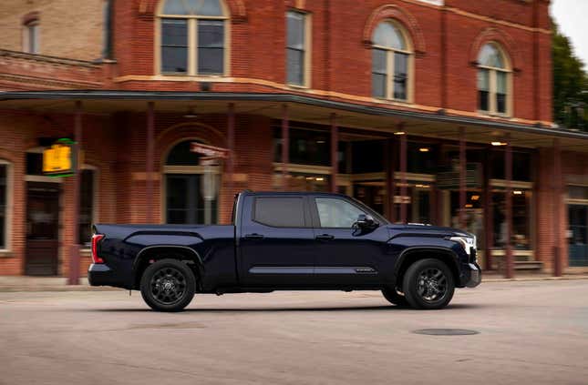 Image for article titled 2022 Toyota Tundra Paint Colors, Ranked