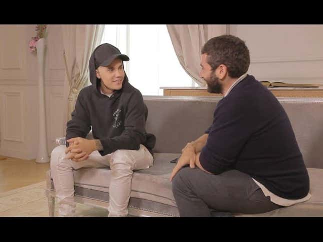 Justin Bieber Barely Survives 4 Minute Interview Without Whining