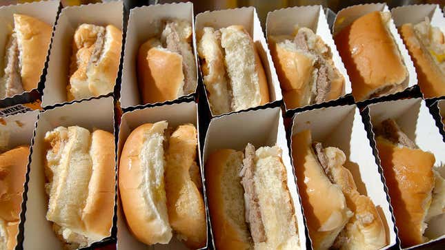Image for article titled Turns out people like a fast food buffet [Updated]