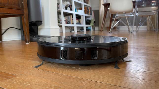 Ecovacs Deebot N8 Pro+ Review: A Stellar Dirt-Disposing Housemate