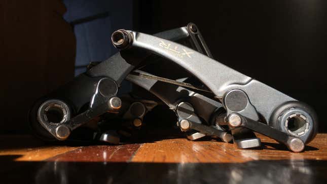 Image for article titled Rebuilding My Bike's Obsolete 1990s XTR Brakes Was An Immeasurable Joy