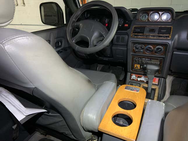 Image for article titled Building My Own Center Console Lid Was My Favorite Car Project Yet