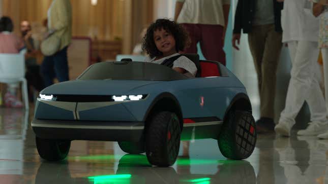 Image for article titled Hyundai Made This Minicar For A Children&#39;s Hospital And It Completely Rules