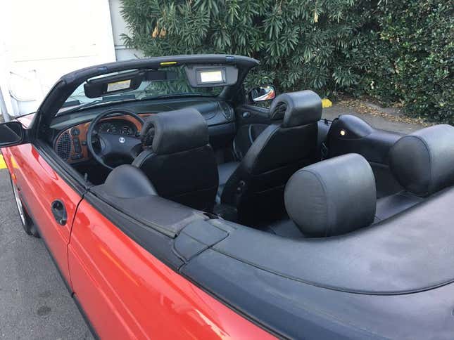 Image for article titled At $3,800, Is Buying This 1998 Saab 900 SE Convertible An Open And Shut Case?