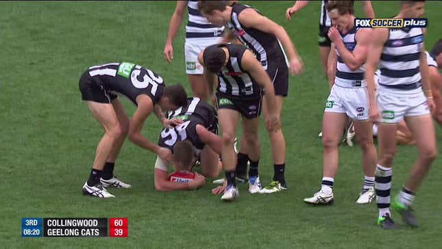 American Mason Cox Is An Australian Rules Football Human Highlight Reel