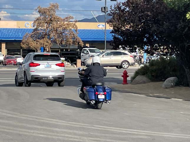 Image for article titled When You Pump Up The Power Of A 2021 Indian Challenger Limited You Get A Mega Muscle Bike