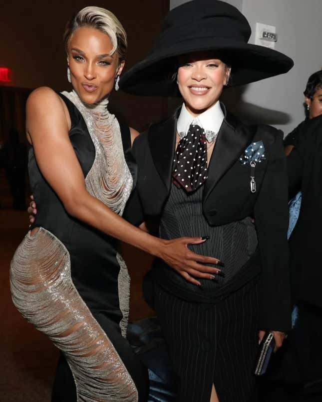 Image for article titled Ciara Spills All the Tea on What She and Rihanna Talked About at the Met Gala 14 Years After Their Bitter Twitter Beef