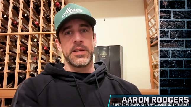 Image for article titled Aaron Rodgers Rants To Pat McAfee About Windows 11 Tips And Tricks After Going Down Wrong YouTube Rabbit Hole