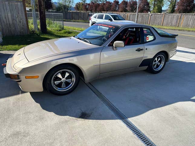 Image for article titled At $12,500, Does This 1985 Porsche 944 Track?