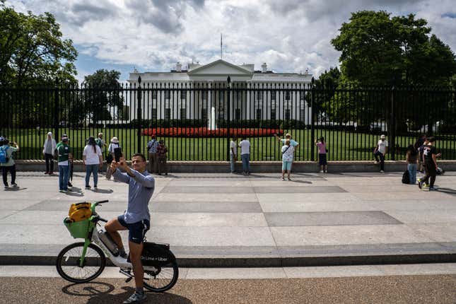 Image for article titled The Black History of The White House, Explored