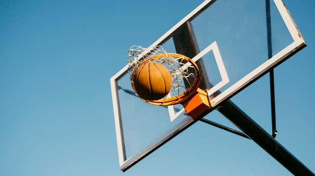 Image for article titled This Type of Hair Style Kept A Black Teen From Playing Basketball?!