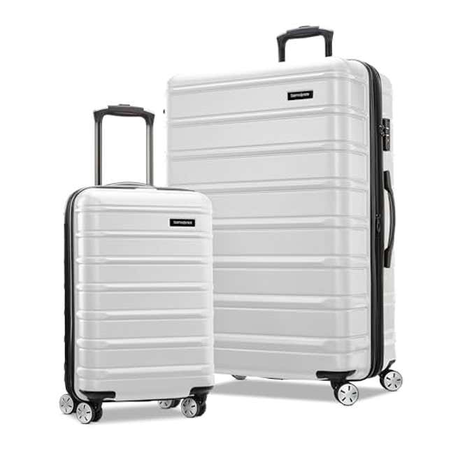 Image for article titled Samsonite Omni 2 Hardside Expandable Luggage with Spinner Wheels, Now 20% Off