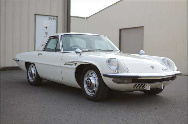 Image for article titled I Need A Stylish Sports Car That Can Fit A Tall Driver! What Should I Buy?