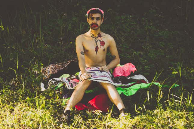 Image for article titled Photos: Anyone in the world can be Frida Kahlo