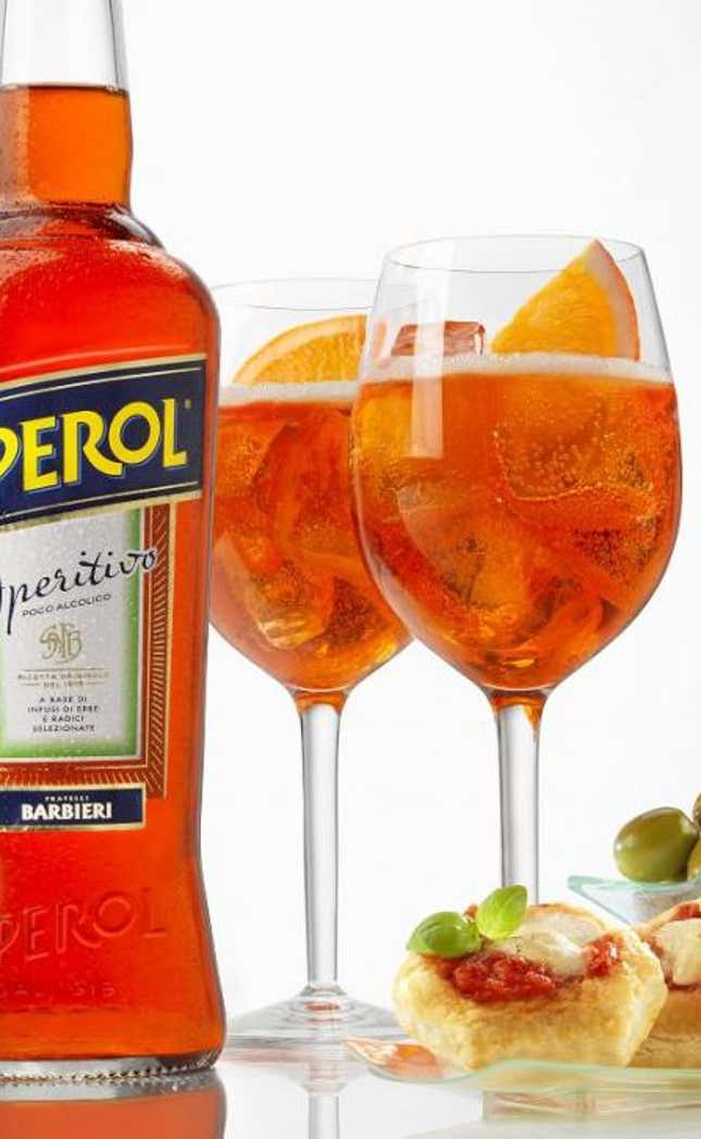 Happy Thanksgiving! Served in our Amaro Spritz Glasses, this