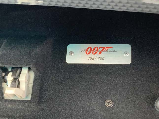 Image for article titled At $32,000, Is This 007-Edition 2003 Ford Thunderbird Licensed To Chill?