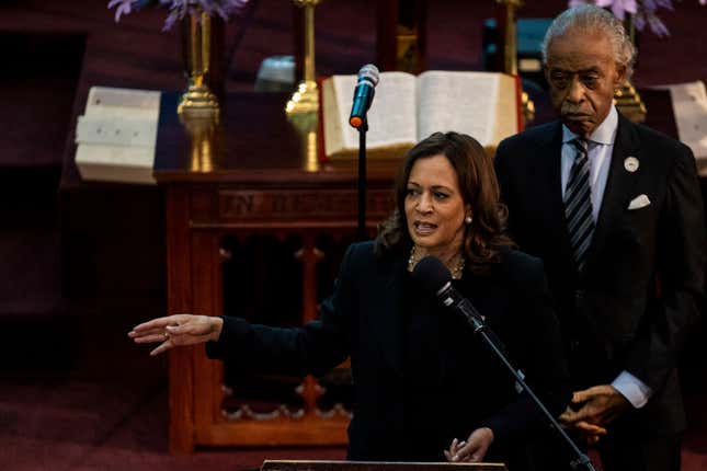 Bild für Artikel mit dem Titel Ehemaliger Redenschreiber des Weißen Hauses für Kamala Harris erläutert ihre neue Agenda für schwarze Männer