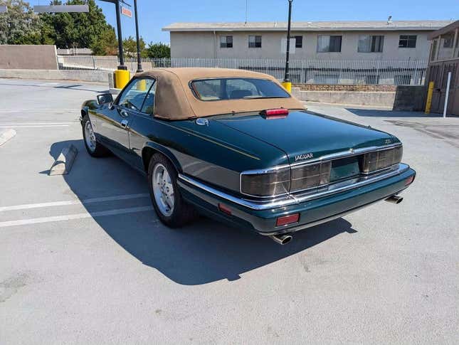 Image for article titled At $16,900, Is This 1994 Jaguar XJS The Cat’s Pajamas?