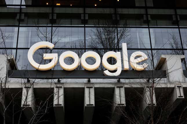 Image for article titled Google and Apple violated E.U. law, regulator says