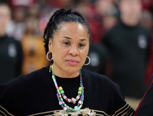 Image for article titled Kill the Hate...Give Dawn Staley Her Flowers This March Madness