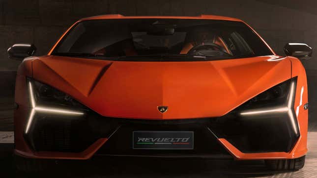 A photo of the front end of the Lamborghini Revuelto. 