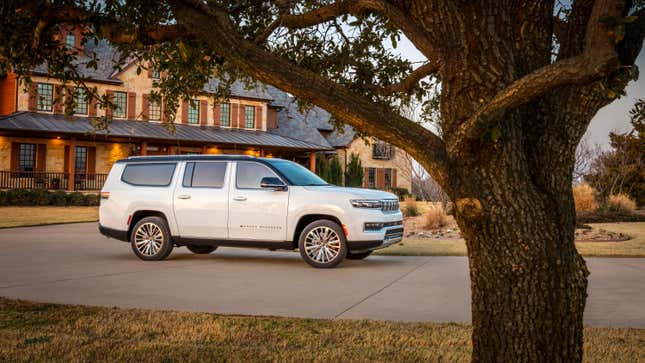 2023 Jeep Grand Wagoneer