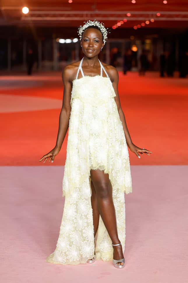  Lupita Nyong’o nimmt an der 3. jährlichen Gala des Academy Museum of Motion Pictures teil, die von Rolex präsentiert wird und am 3. Dezember 2023 in Los Angeles, Kalifornien, im Academy Museum of Motion Pictures stattfindet.