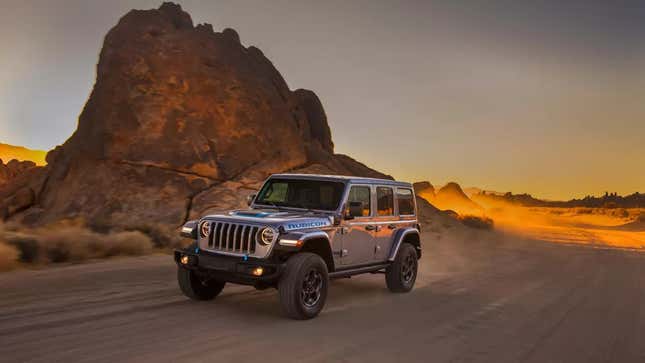 Image for article titled Stellantis Solves Jeep Wrangler 4xe&#39;s Charging Problems With Trailhead Charging Stations