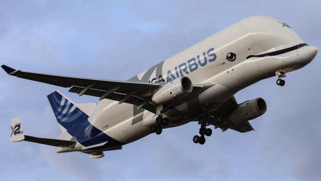 Un avion de transport Airbus