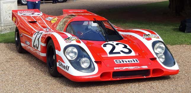 A porsche 917 from the front showing the stacked and covered headlights