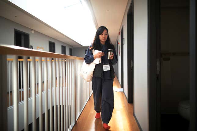 Image for article titled Photos: Overworked South Koreans are finding solace in a fake prison
