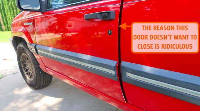 Image for article titled The Absurd Reason Why This Jeep&#39;s Door Won&#39;t Close