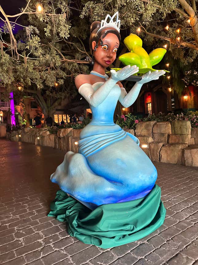 Image for article titled 15 Facts You Need to Know About Tiana’s Bayou Adventure