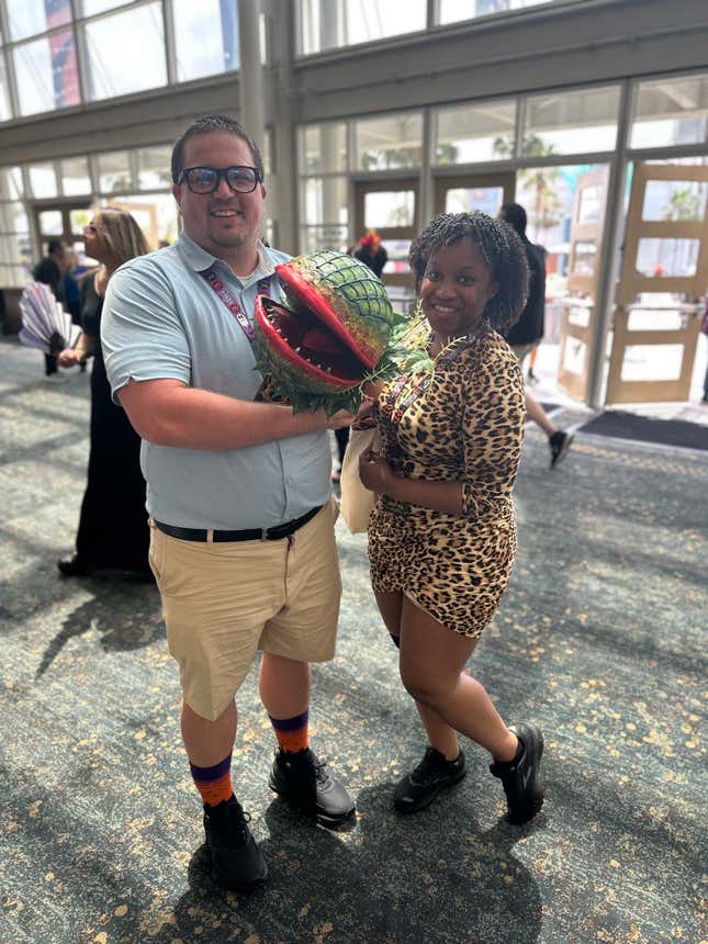 Image for article titled The Spookiest Cosplay at Midsummer Scream 2023
