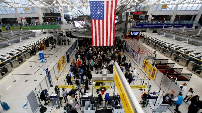 Congress: Most Flight Cancellations Are The Airlines’ Fault