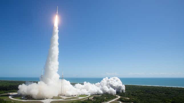 A photo of Boeing Starliner launching to space. 