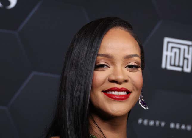 Image for article titled Rihanna ‘Nervous,’ ‘Excited’ About Super Bowl Halftime Performance