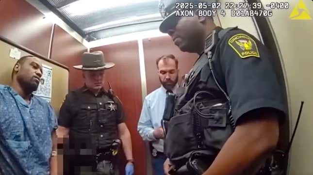 Image for article titled TikTok is Ablaze Over This Black Officer's Viral Gesture Toward Alleged Cincinnati Cop Killer Rodney Hinton, Jr.