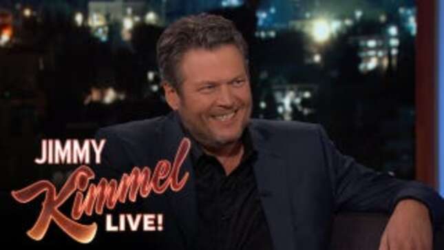 Blake Shelton Appears to Be Getting Dating Tips From <i>Bachelor</i> Contestants