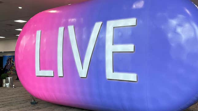 An inflatable live button at TwitchCon. 