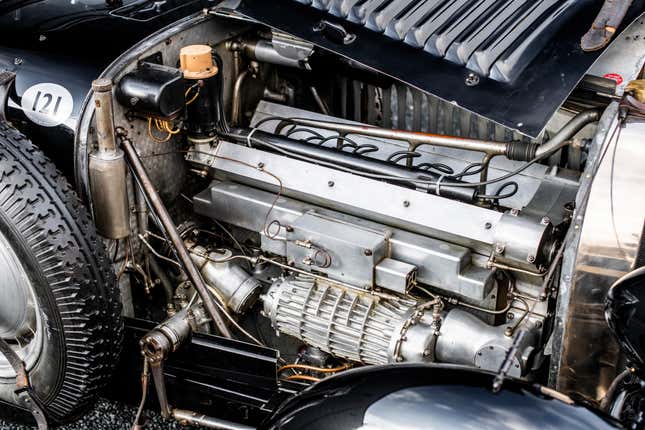 Engine bay of a Bugatti Type 50S