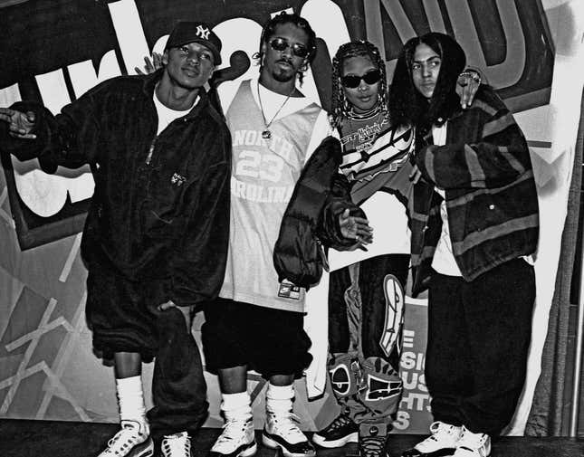 NEW YORK - OCTOBER 5: Kriss Kross (Chris “Mac Daddy” Kelly and Chris “Daddy Mac” Smith), Jermaine Dupri and Da Brat (born Shawntae Harris) pose for a photo backstage at Madison Square Garden after Lifebeat’s Urban Aid benefit concert on October 5, 1995 in New York City, New York. 