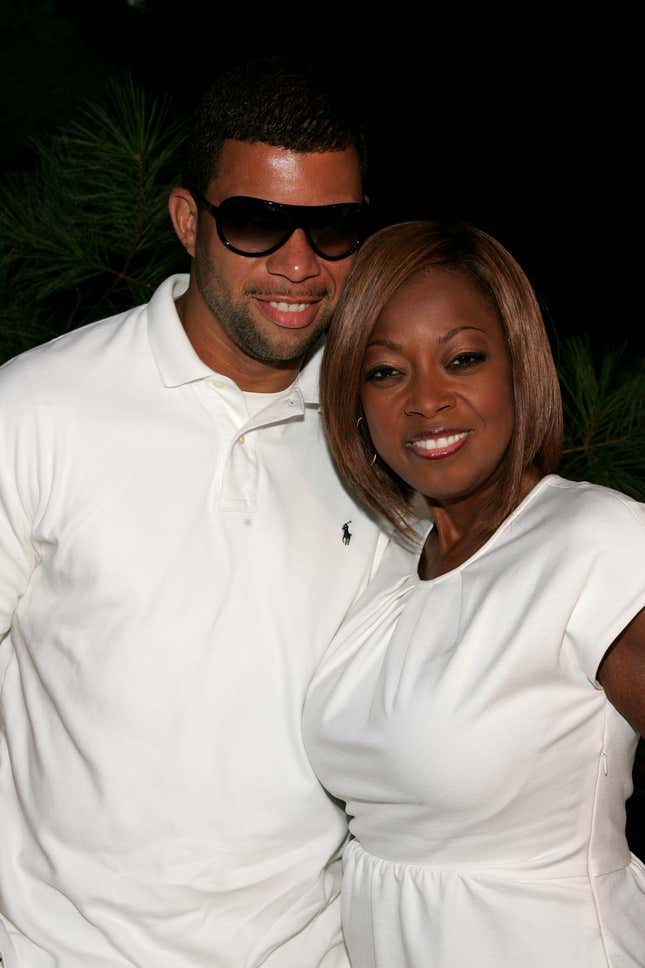 Al Reynolds und Star Jones nehmen am 2. September 2007 an der von Sean „Diddy“ Combs präsentierten „The Real White Party“ auf dem East Hampton-Anwesen der Combs in East Hampton, New York, teil.