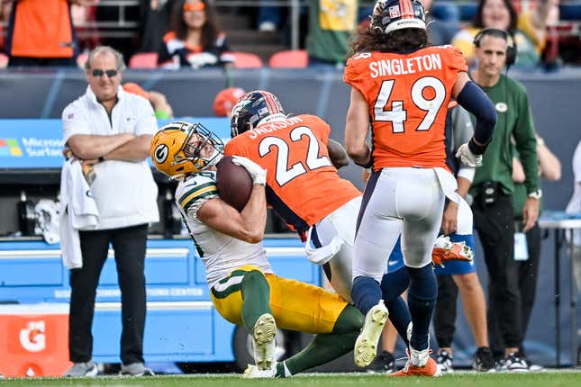 Image for article titled Broncos cut king of unnecessary roughness Kareem Jackson